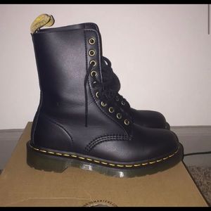 Black Vegan Doc Martens in EUC